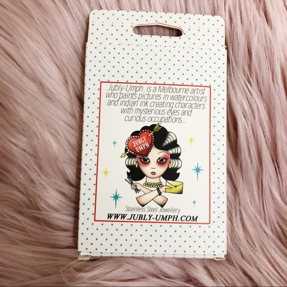 NWT Jubly-Umph Bakers Gotta Bake Necklace Pendant - Picture 3 of 3
